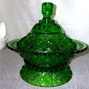 Vintage green glass covered cheese butter dish RARE beautiful!